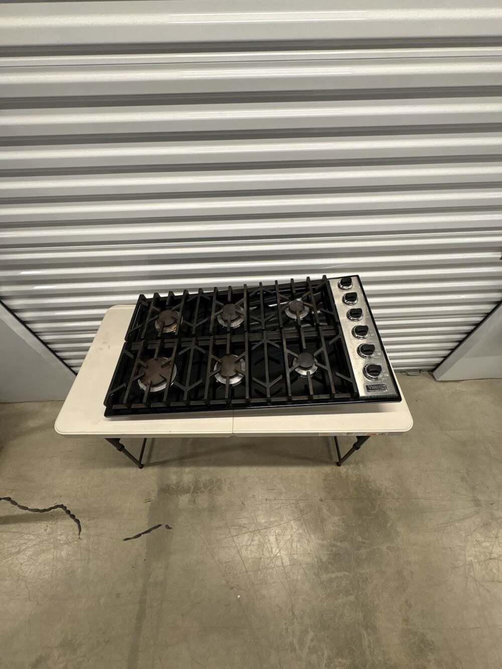 Viking 36 in. 6 Burner Gas Cooktop in Stainless Steel